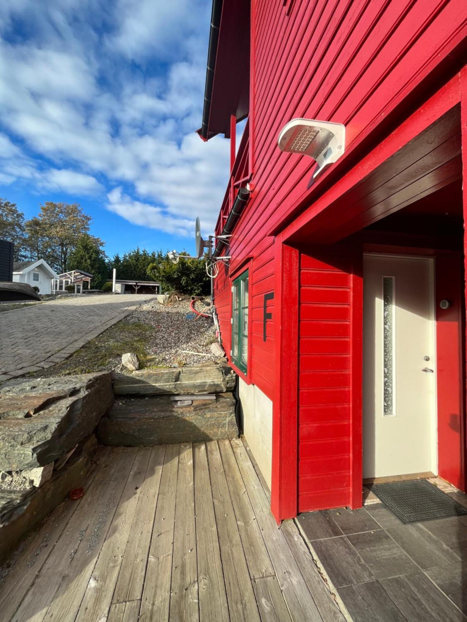 Sjoberg Hotell Og Ferie Leiligheter Osthusvik Exterior photo